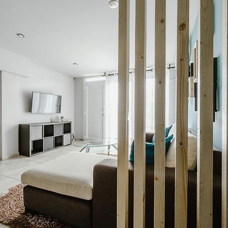 Le Petit Jardin Apartment Volos Exterior photo