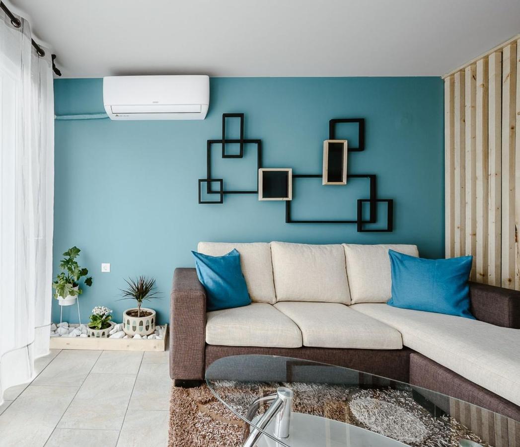 Le Petit Jardin Apartment Volos Exterior photo