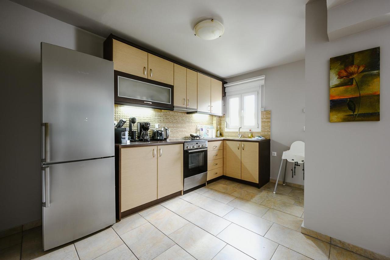 Le Petit Jardin Apartment Volos Exterior photo
