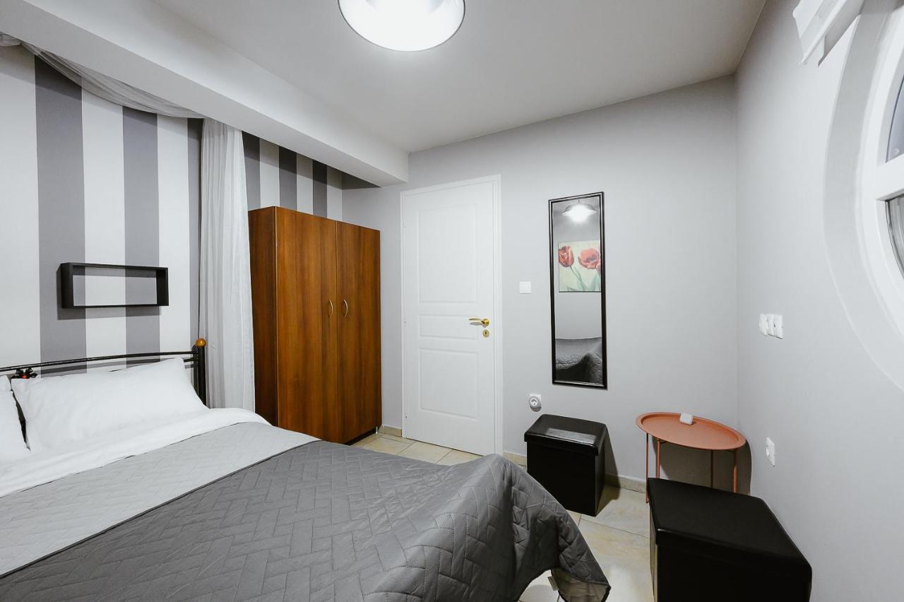 Le Petit Jardin Apartment Volos Exterior photo